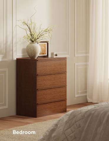 4 drawer modules combined in the bed room.